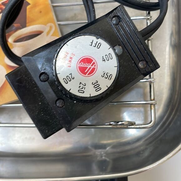 VINTAGE‎ 70s HOOVER STAINLESS STEEL YELLOW FRY PAN WITH BROILER LID - Picture 9 of 16